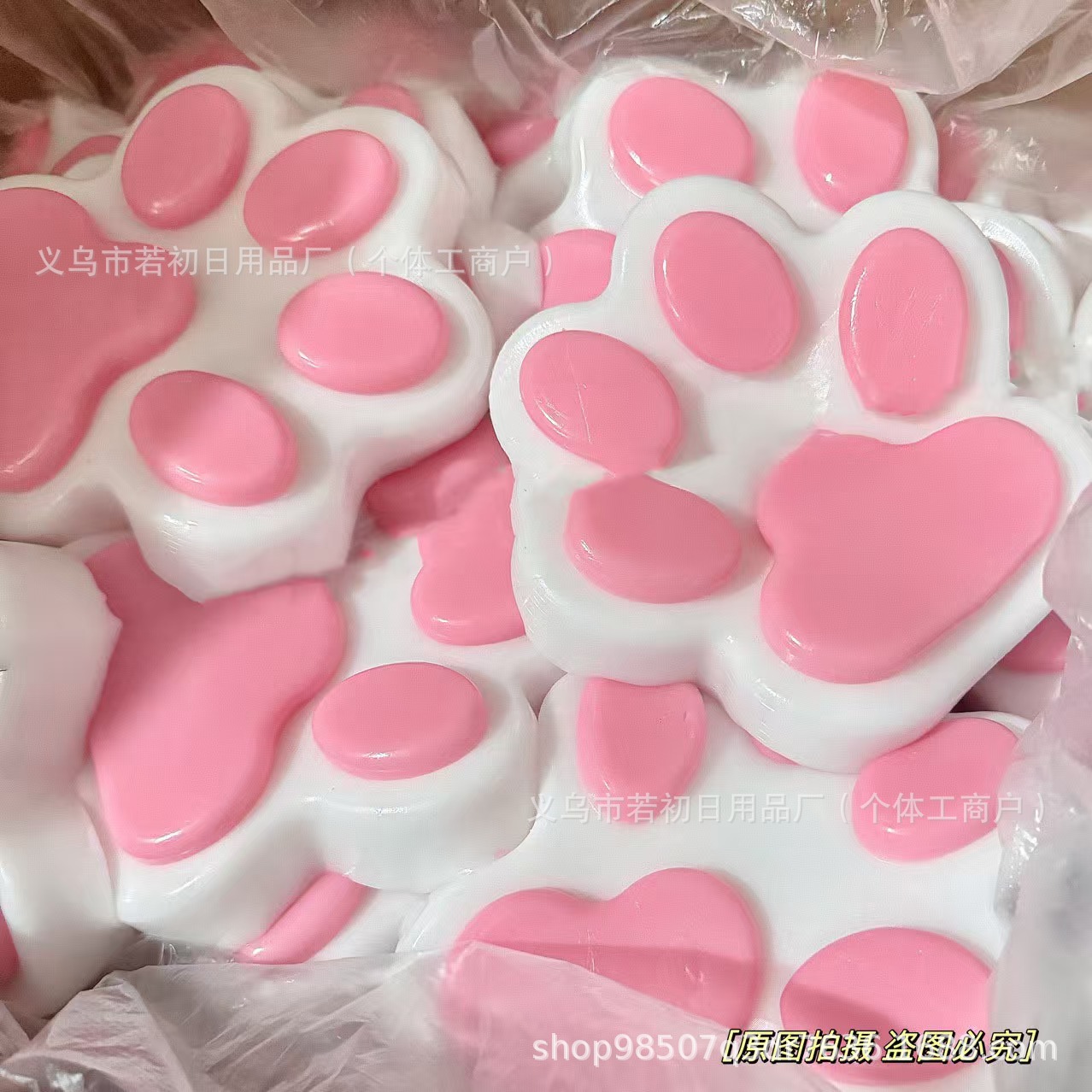 Mainan Cakar Kucing Silikon Be - Cat Claw Bark ulasan dan harga